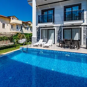 villa-salkim-4-bedroom-holiday-villa-in-oludeniz.turkeyfethiyehotels.com/